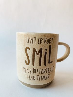 Krus h 9,5 cm "Smil"